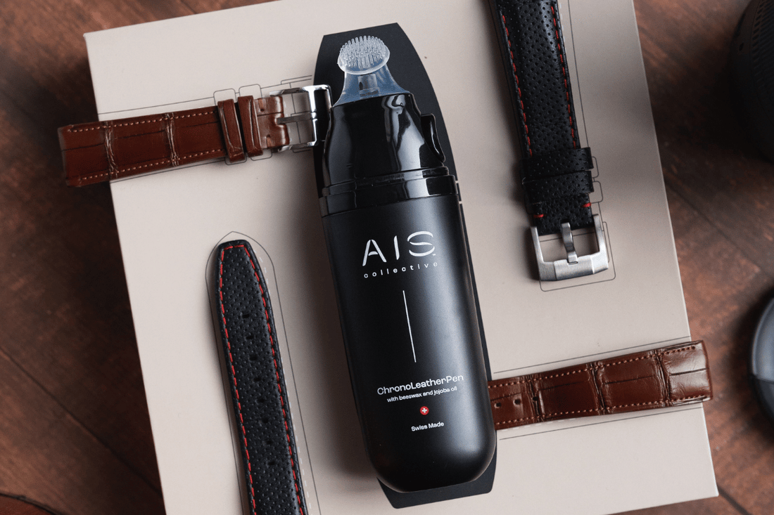 ChronoLeatherPen per la pulizia e cura di cinturini in pelle di orologi di lusso con olio di jojoba e cera d'api.